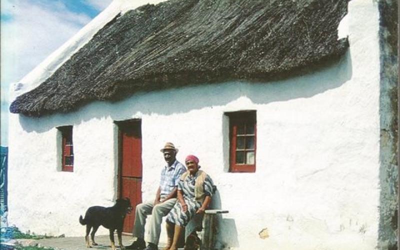 Front cover of Cape Cottages by James Walton