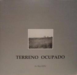 Front cover of Terreno Ocupado by Jo Ractliffe
