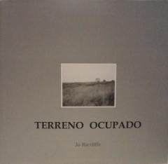 Front cover of Terreno Ocupado by Jo Ractliffe